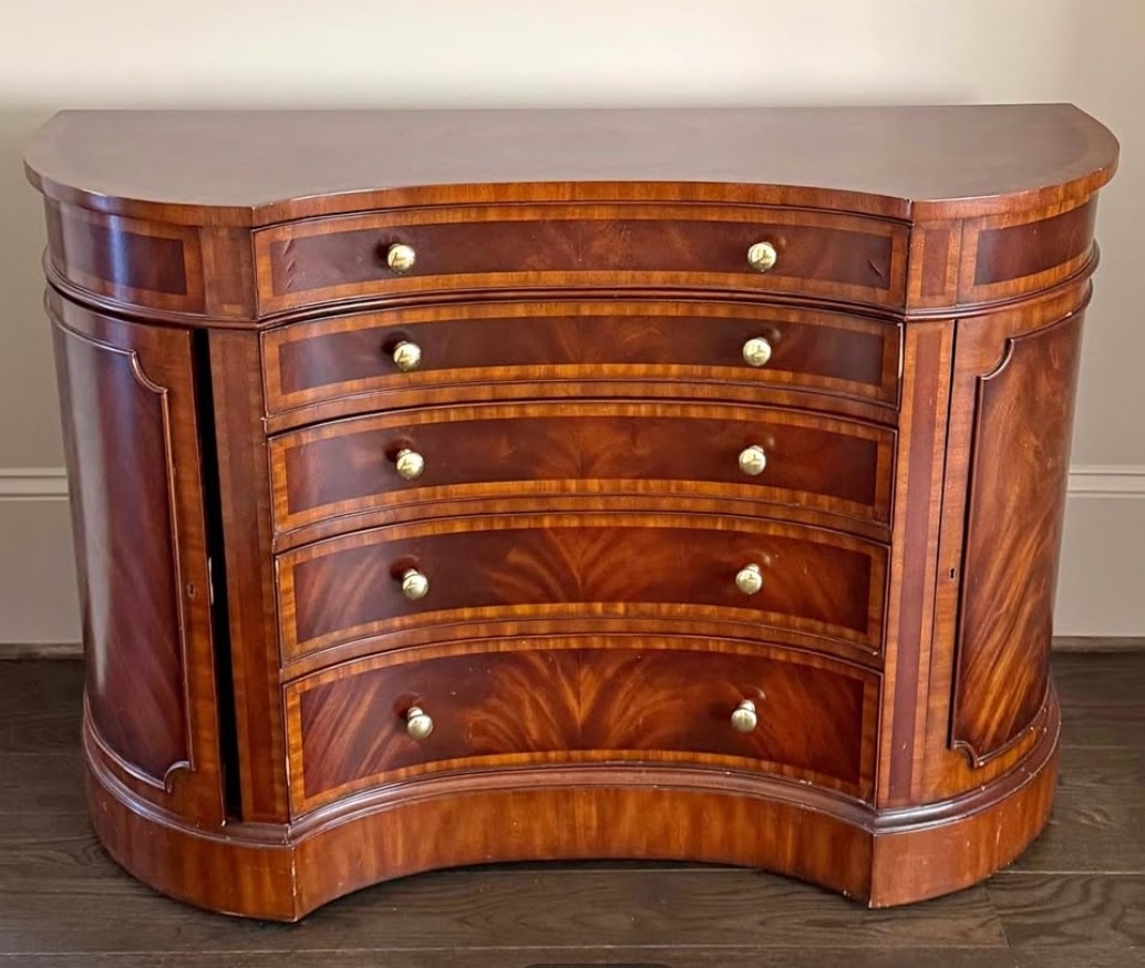 Maitland-Smith — Prestige luxury maker · crotch mahogany · satinwood banding · brass knobs